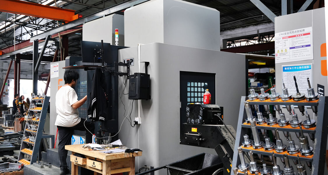 Shenzhen Lishang Precision Machinery Co., Ltd. 제조업체의 생산 라인